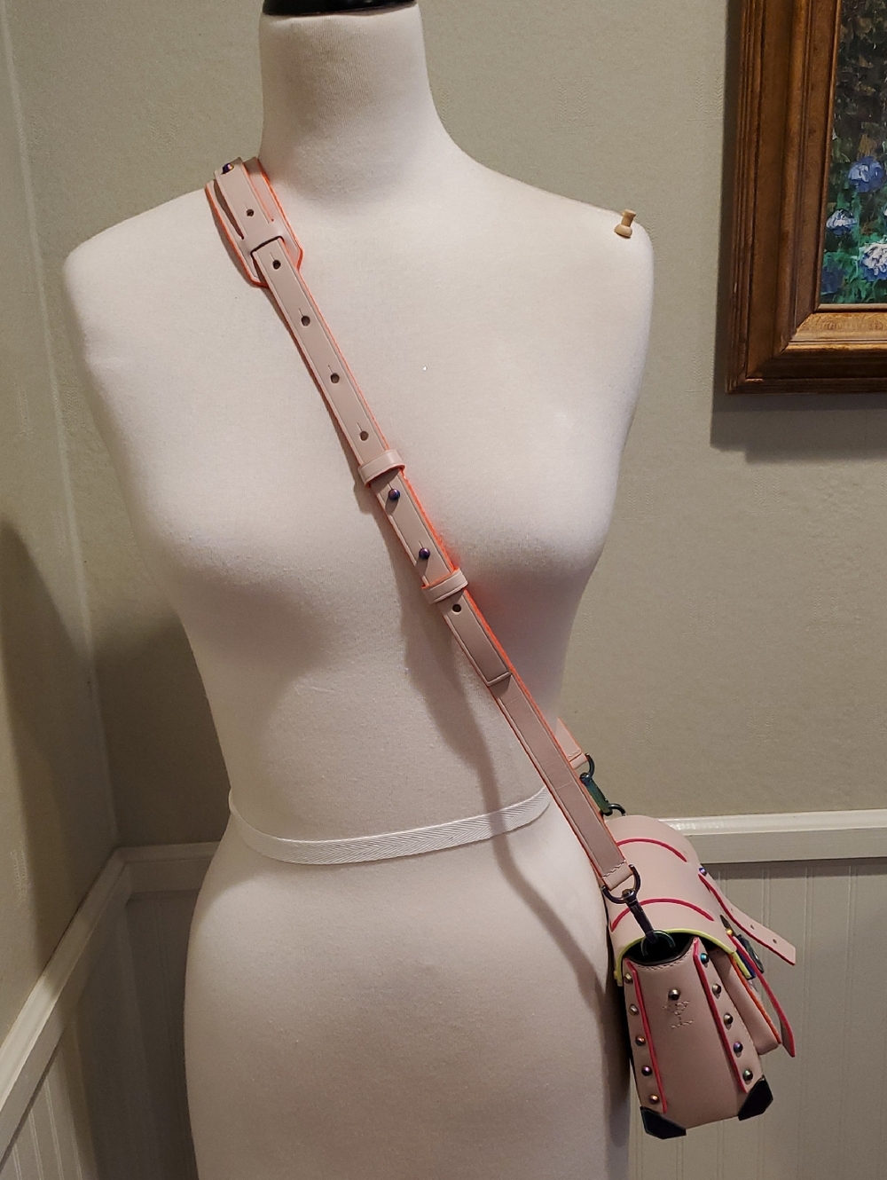 NEW Michael Kors Manhattan Messenger Crossbody Bag - Picture 4 of 16